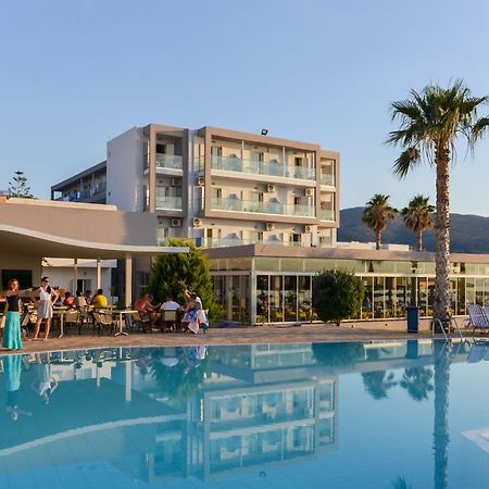 Carolina Mare Hotell Malia Eksteriør bilde